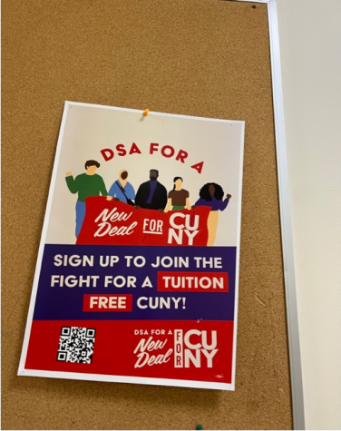 (October 2022) A poster urging sign up for a protest, in advocation of The New Deal. The protest is primarily organized by John Jay College of Criminal Justices’ DSA committee, being held on Sunday November 13th, 2022
